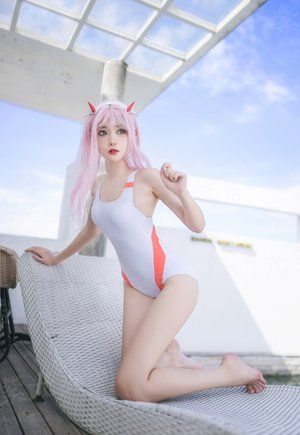 结婚礼服