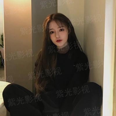 蜷伏在你眼里