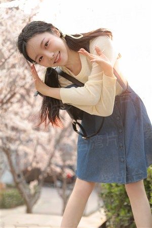 萌妹子居然是拳神