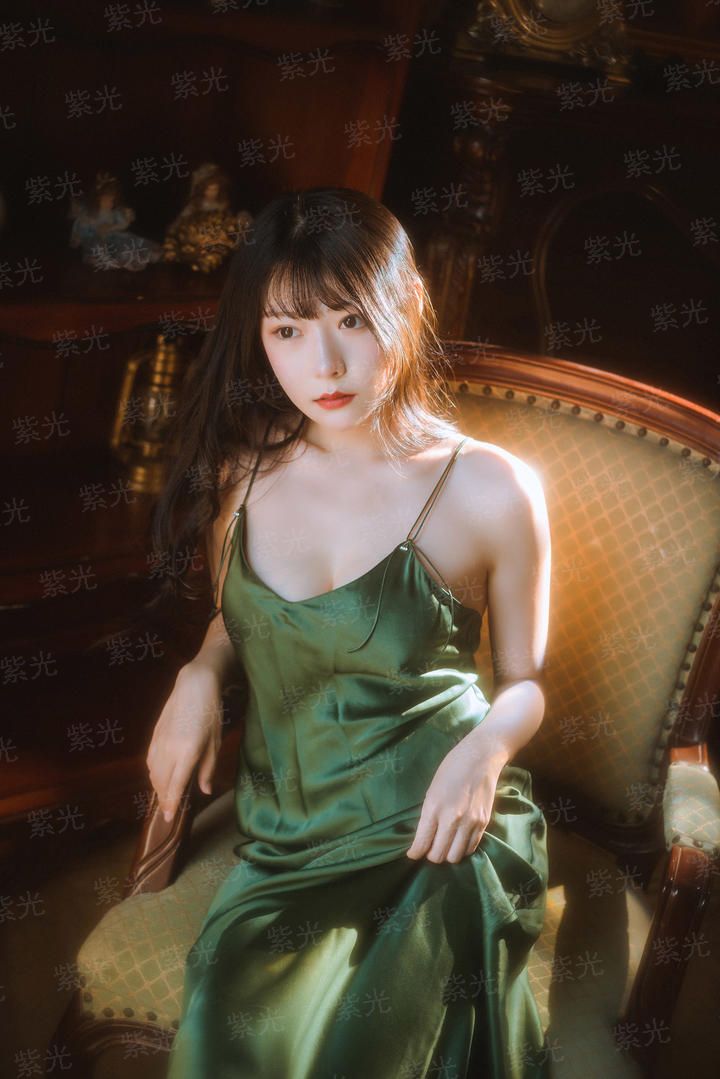 变身手镯之坑爹的穿越系统