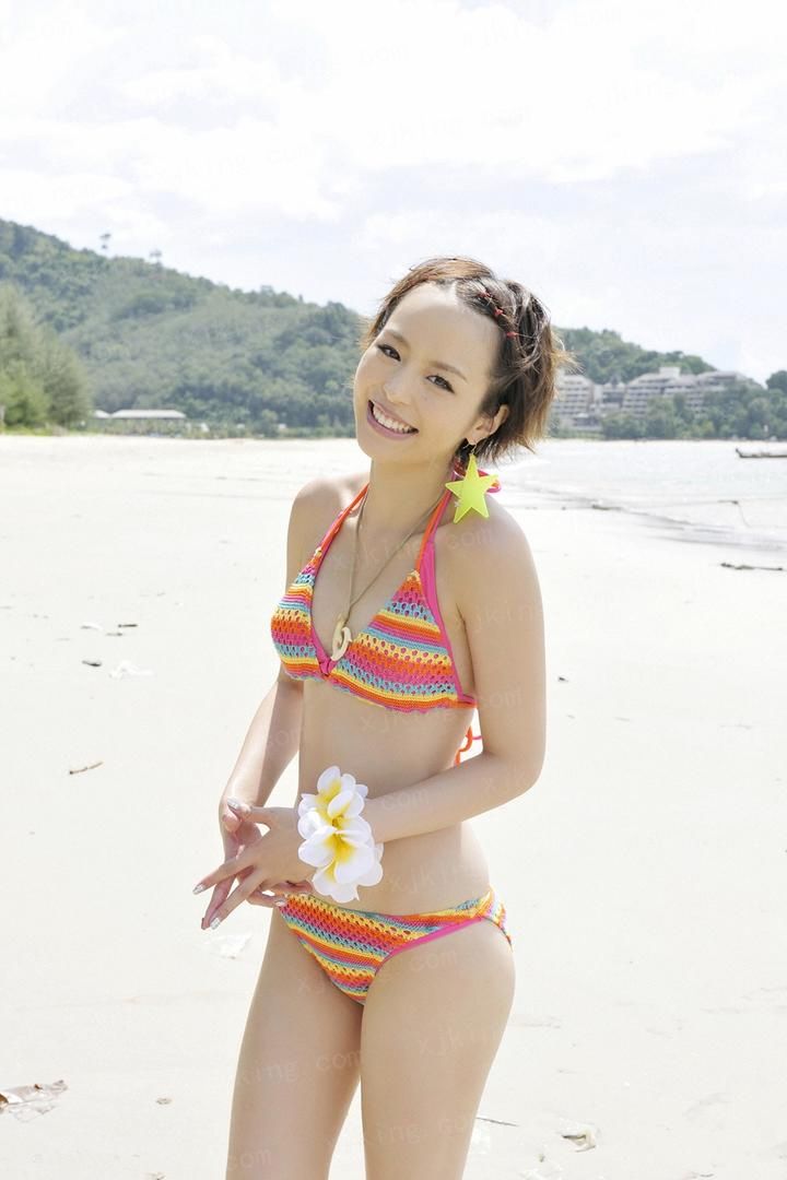女生下面哪个地方敏感