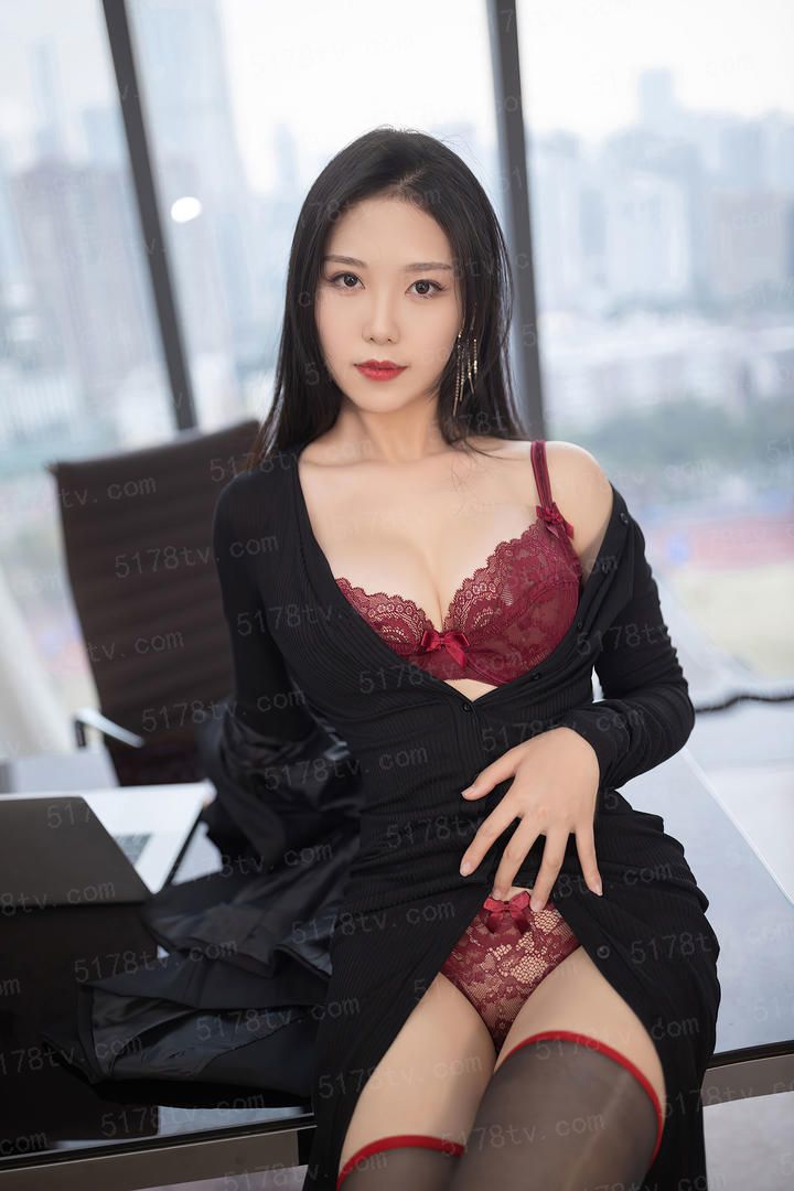 嫡女归来：冷王盛宠小医妃