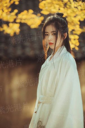 小姑娘和三个血族
