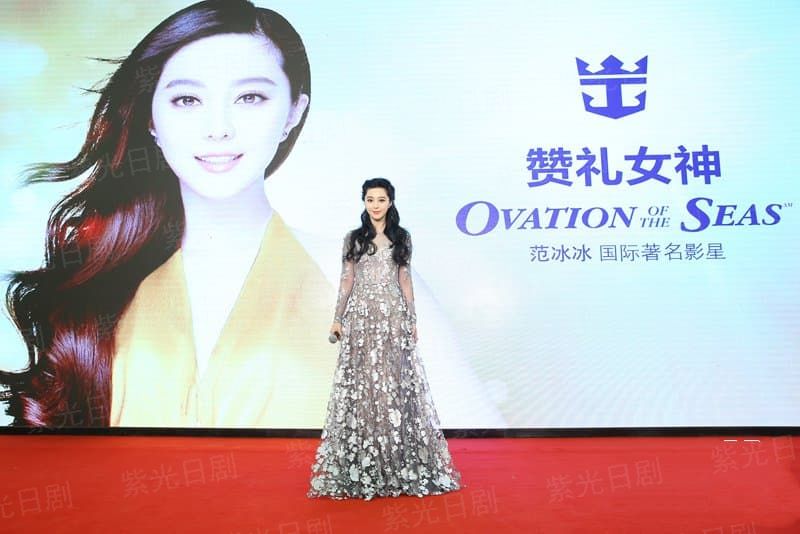 女皇策之素手遮天