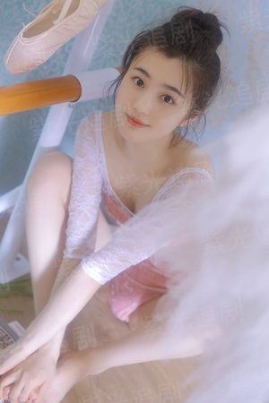 鲜花宝座