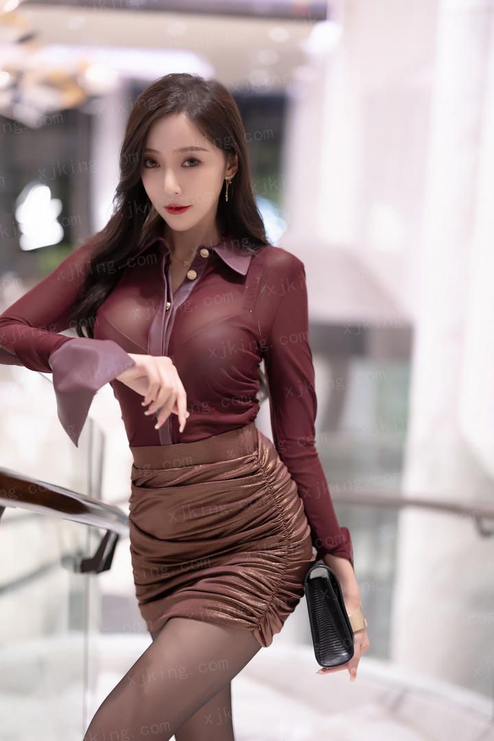 腹黑杀手妃：王爷轻点亲